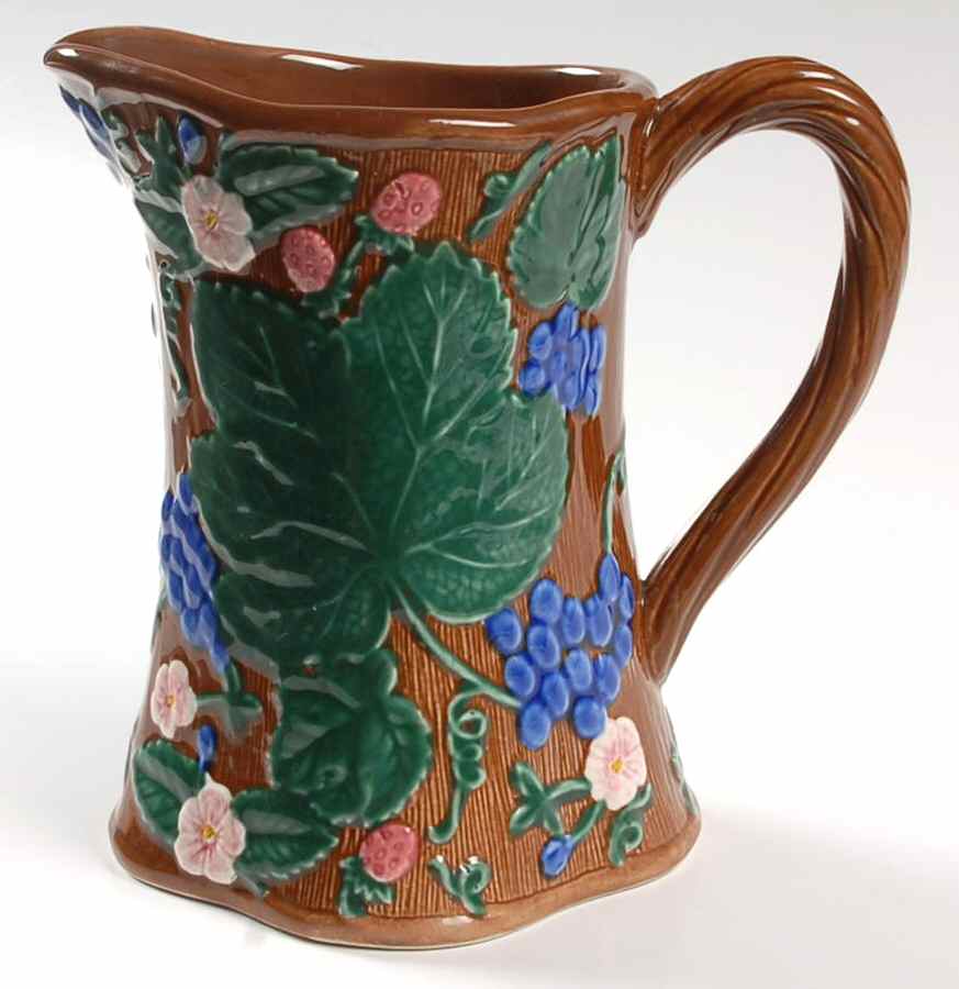 Feuille de Raisin 32 Oz Pitcher by Fitz & Floyd-1