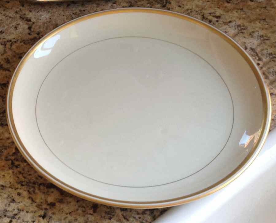 FN32 Dinner Plate by Franciscan-1