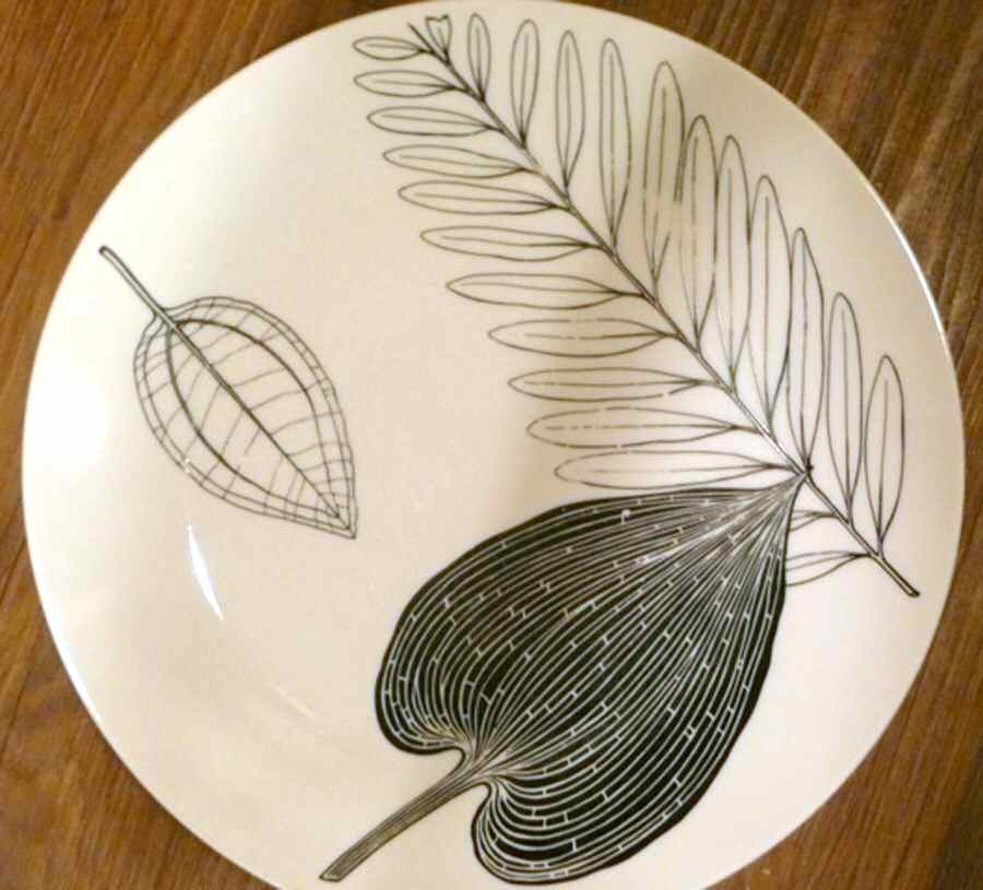 Foglie Dinner Plate by Piero Fornasetti-1