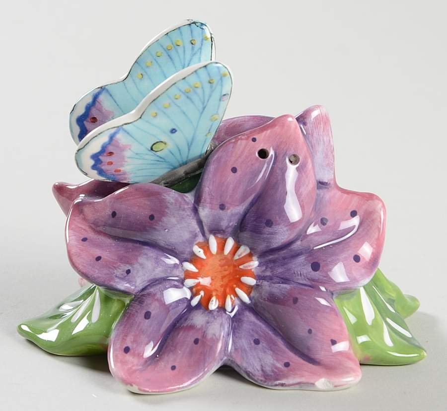 Courtyard Figural Salt Shaker by Fitz & Floyd-1