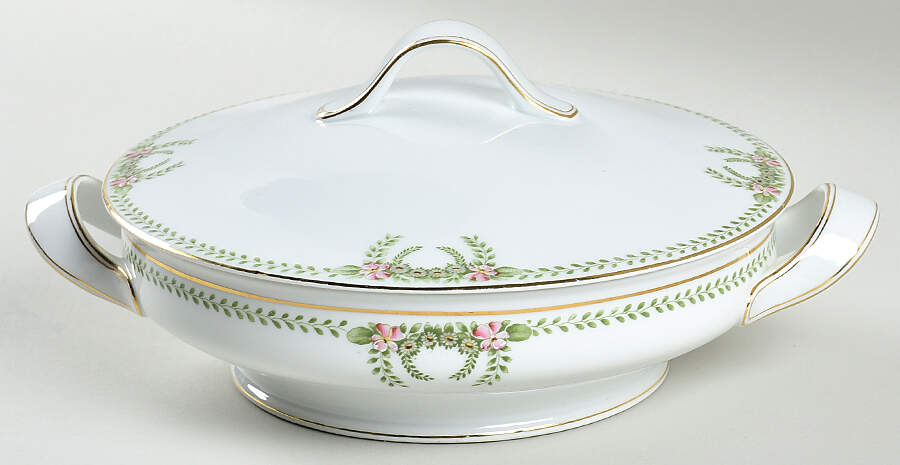 FR307 Round Covered Vegetable by Franconia-Krautheim & Adelburg-1