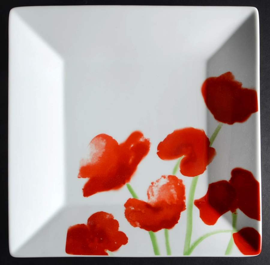 Poppy Dinner Plate by Food Network-1