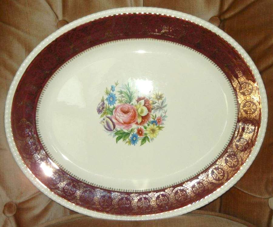 Athlone Maroon 14" Oval Serving Platter by Fondeville-1