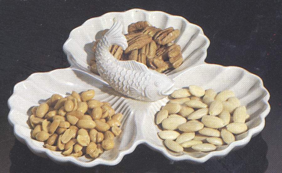 Shell with Fish (Giftware) Large 3 Section Hors d'Oeuvre by Fitz & Floyd-1