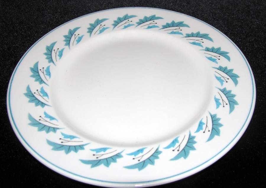 Pennie Dinner Plate by Fashion Manor-1