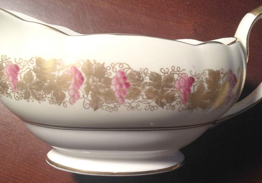 2894 Gravy Boat by Foley-1