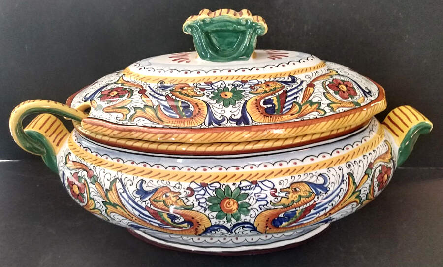 Raffaellesco Oval Tureen & Lid w/Ladle & Underplate by Fima Deruta-1