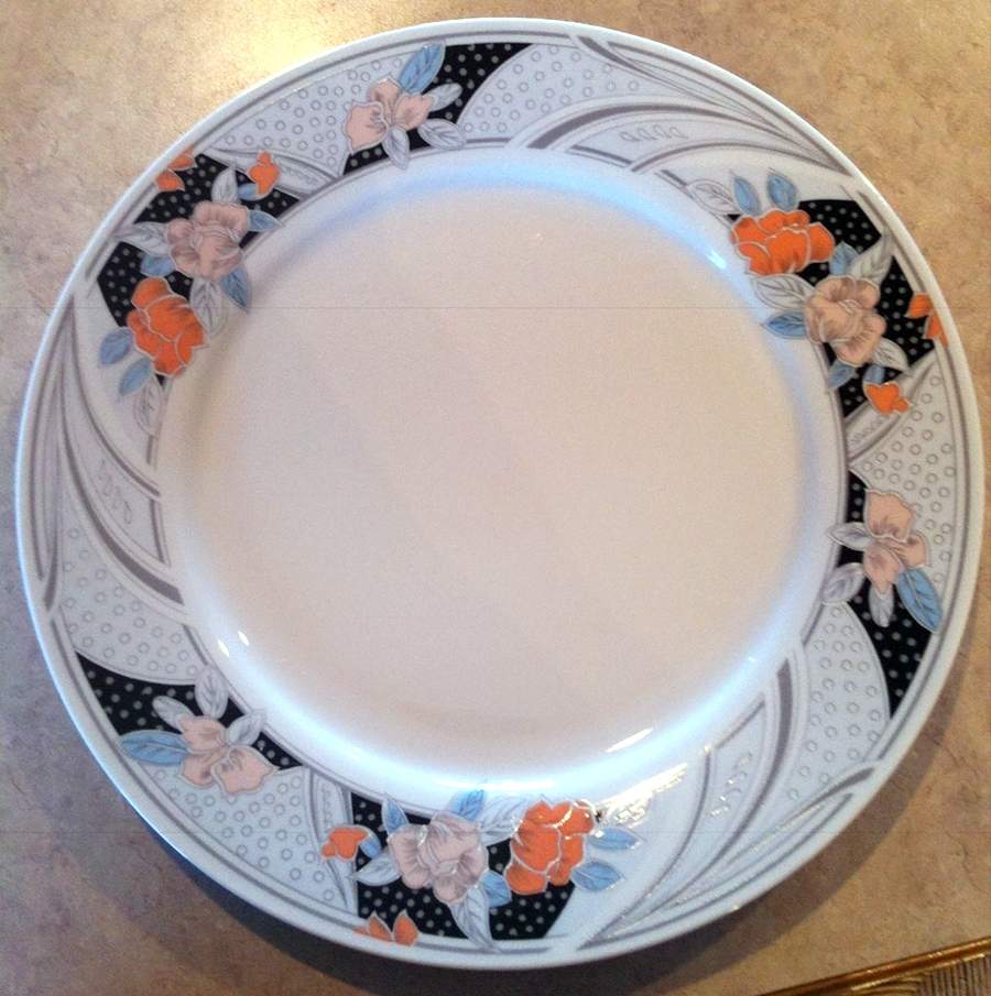 FCC198 Dinner Plate by Fine China of China-1