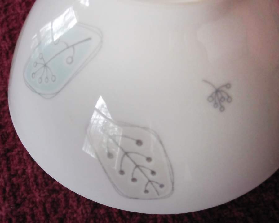 Amulett Dinner Plate by Furstenberg-1
