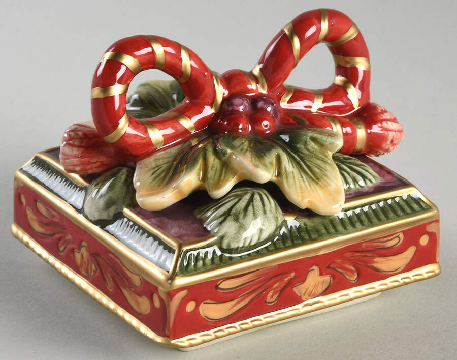 Regal Holiday Lid for Square Box by Fitz & Floyd-1
