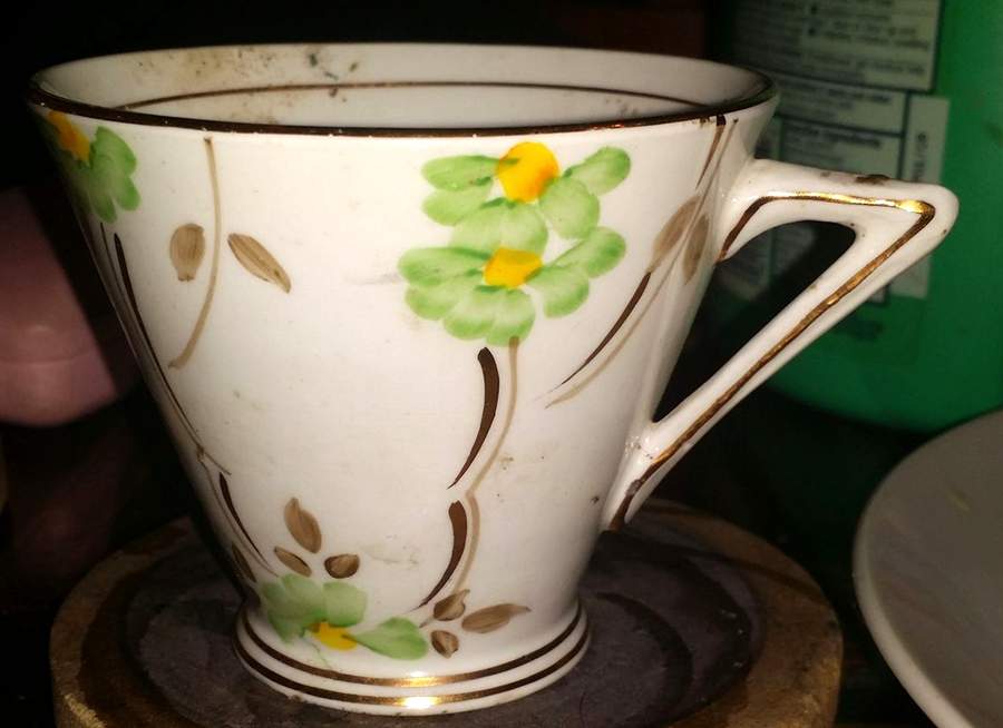 6714 Footed Cup by Thomas Forester & Sons-1