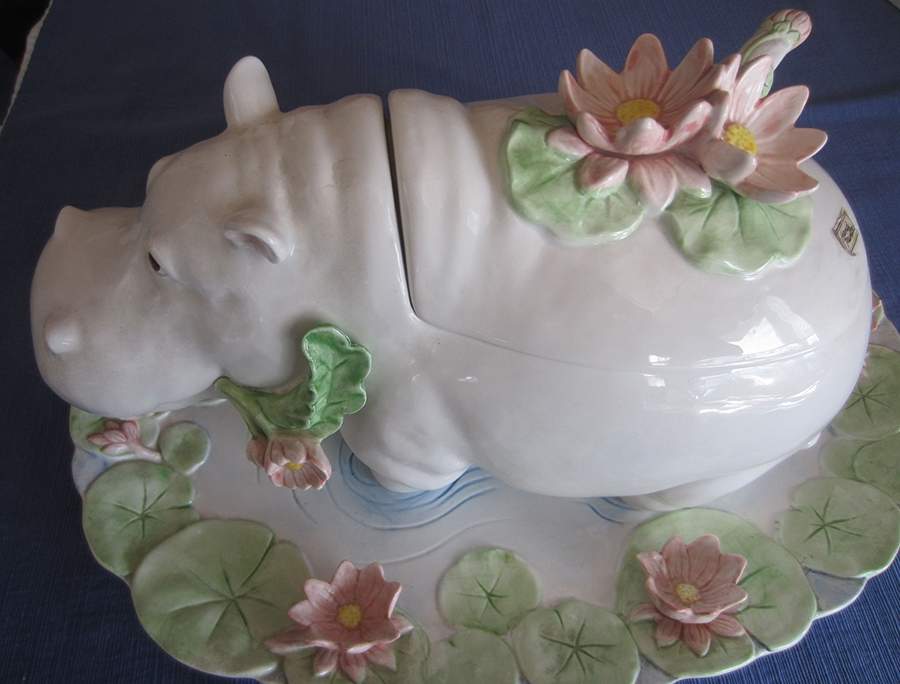 Hippo Tureen & Lid w/Ladle & Underplate by Fitz & Floyd-1