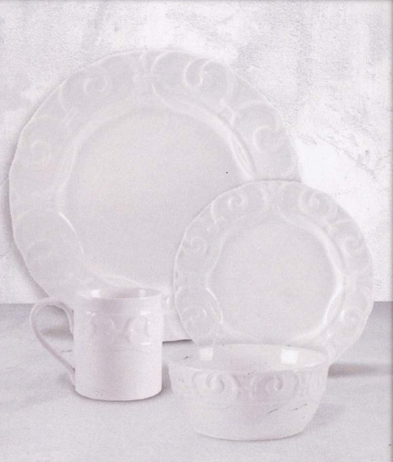Fiador Dinner Plate by Fitz and Floyd-1