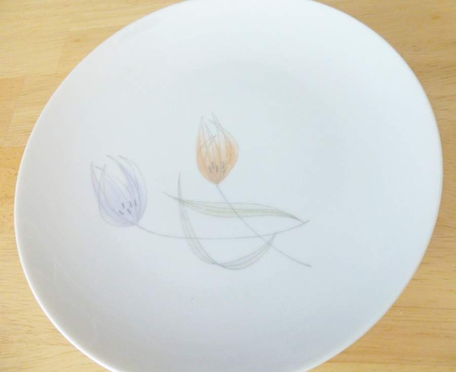 Tulipan Dinner Plate by Furstenberg-1