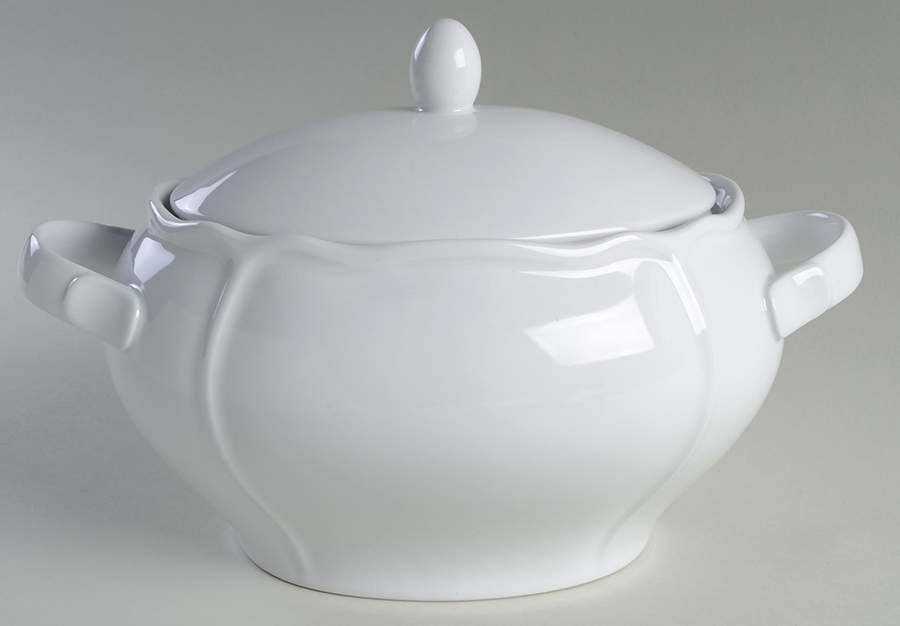 Maria Tureen &  Lid by The French Chefs-1