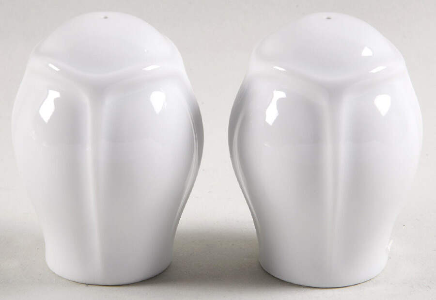 Maria Salt & Pepper Set by The French Chefs-1
