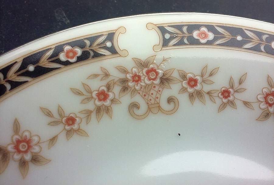 Victoria Dinner Plate by Fine China of Japan-1