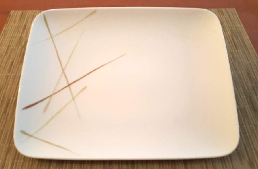 FAV92 Dinner Plate by Favolina-Karolina-1