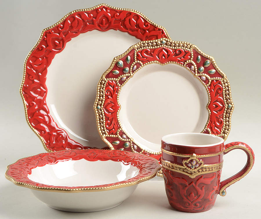 Renaissance Holiday 4 Piece Place Setting by Fitz & Floyd-1