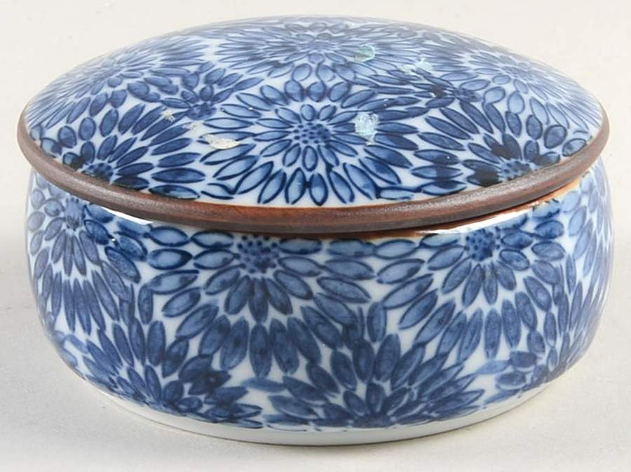 Chrysanthemum 3" Round Box & Lid by Fitz & Floyd-1