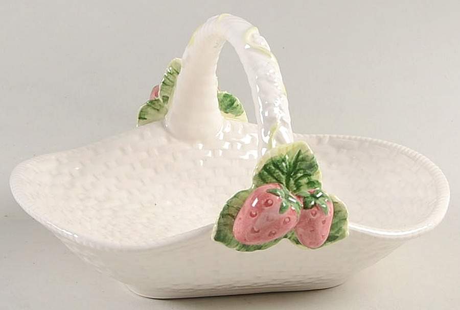 Strawberry 7" Handled Basket by Fitz & Floyd-1