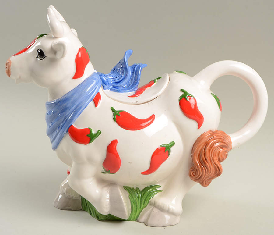 Chili Cow Teapot & Lid by Fitz & Floyd-1