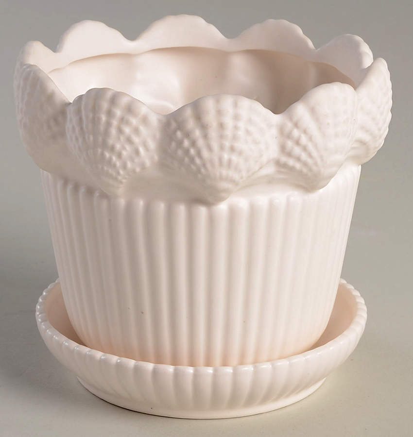 Classic Shell 4" Flower Pot & Underplate by Fitz & Floyd-1