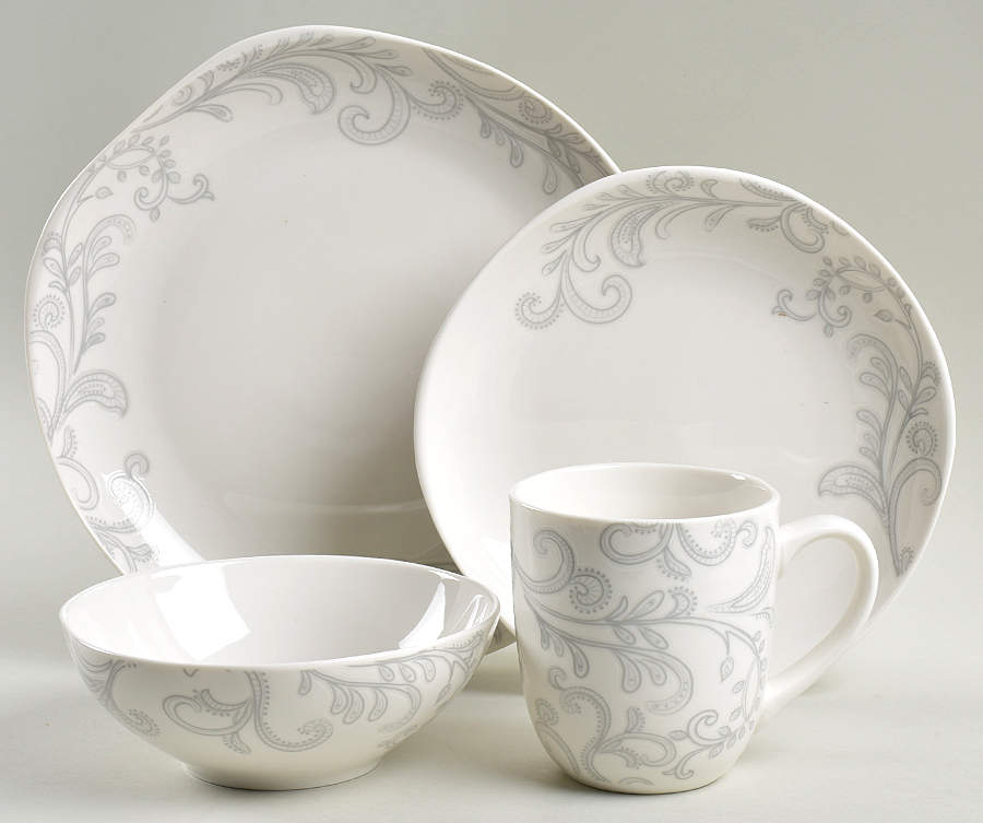 Maddi 4 Piece Place Setting by Fitz & Floyd-1