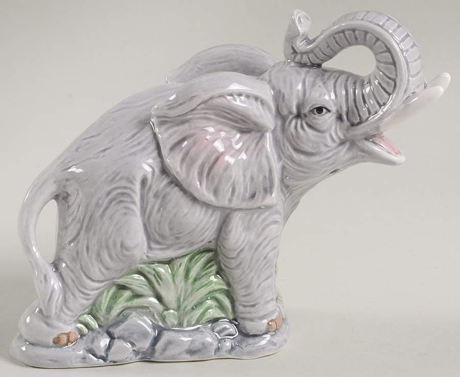 Elephant Pepper Shaker by Fitz & Floyd-1