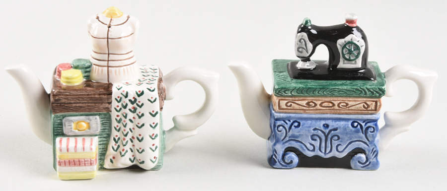 Movers and Shakers Figural Salt & Pepper Set by Fitz & Floyd-1
