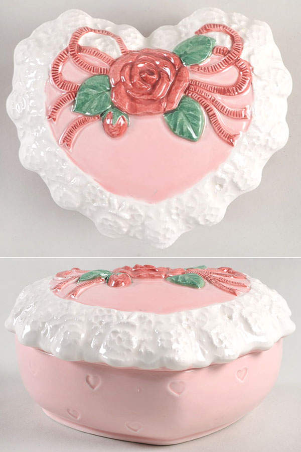 FIT114 Heart Shape Box & Lid by Fitz & Floyd-1