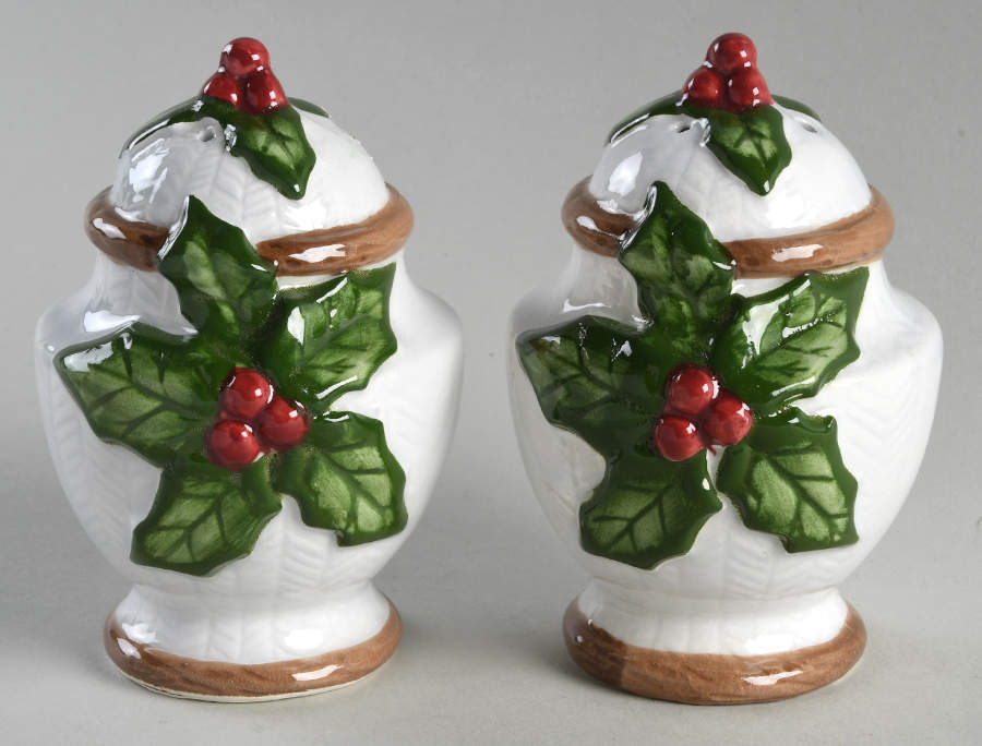 Holly Herringbone Salt & Pepper Set by Fitz & Floyd-1