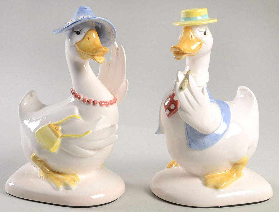 Barnyard Animals China Bookend - Set of 2 by Fitz & Floyd-1