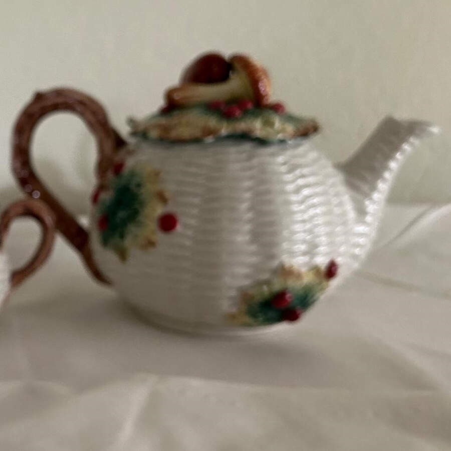 Woodland Foliage Teapot & Lid by Fitz & Floyd-1