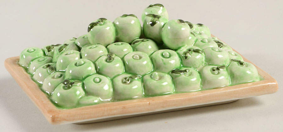 Village Green Apple Annie Lid for Candy Box by Fitz & Floyd-1