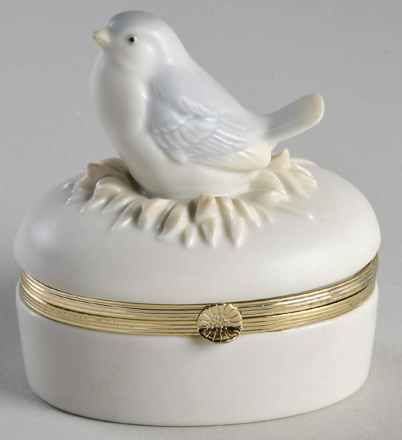FIT169 Oval Hinged Box by Fitz & Floyd-1
