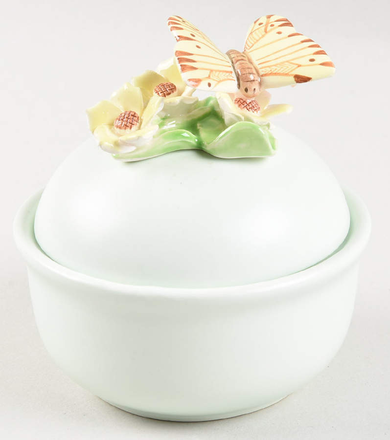 FIT170 3" Round Box & Lid by Fitz & Floyd-1