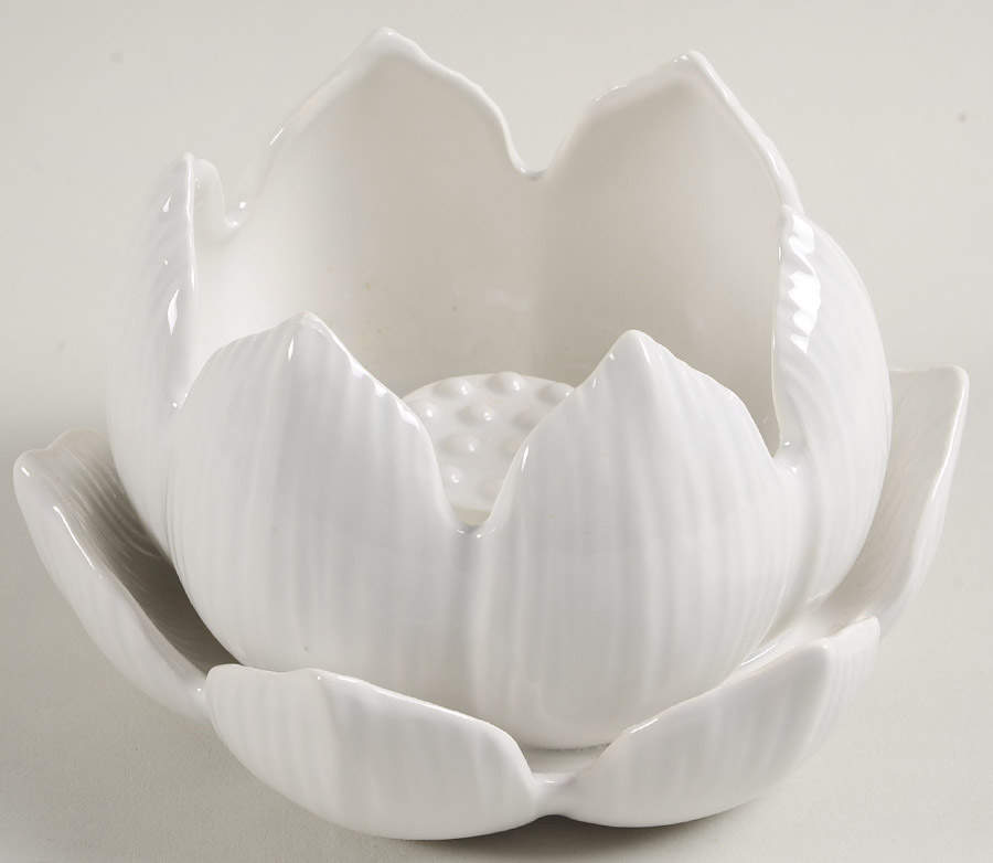 Lotus 5" Ashtray by Fitz & Floyd-1