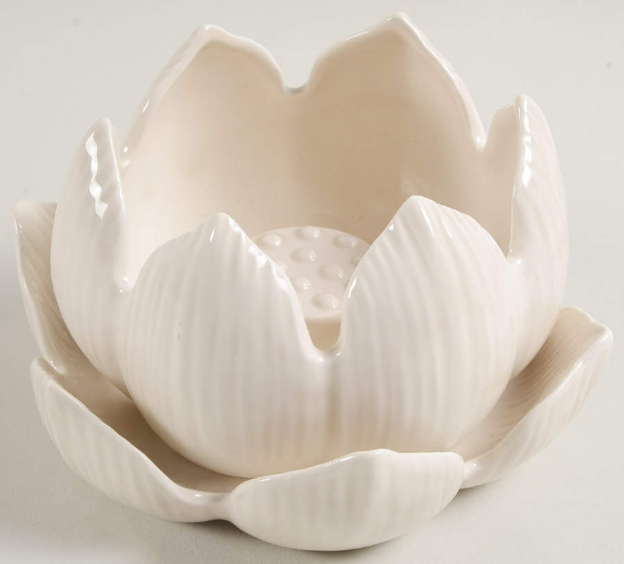 Lotus 5" Ashtray by Fitz & Floyd-1