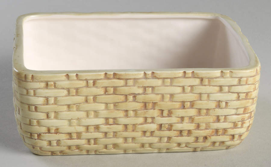 FIT171 Figural Basket No Lid by Fitz & Floyd-1