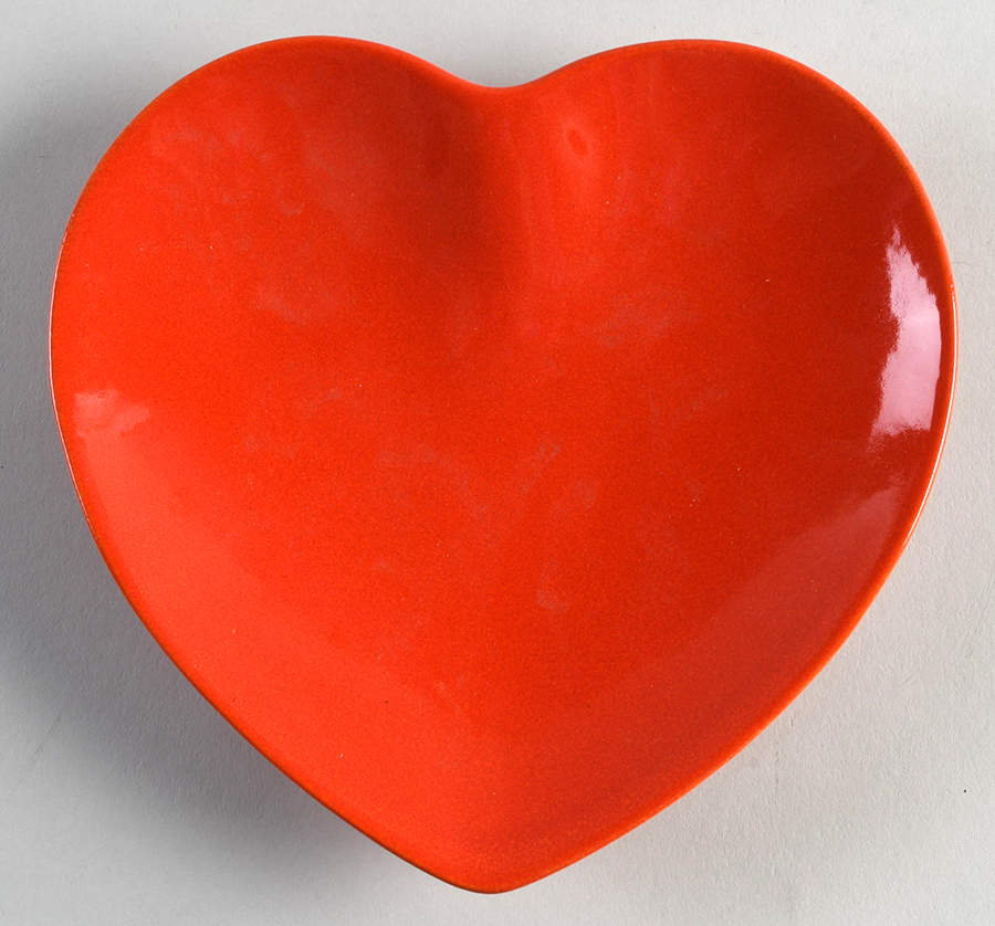 FIT184 Heart Plate by Fitz & Floyd-1