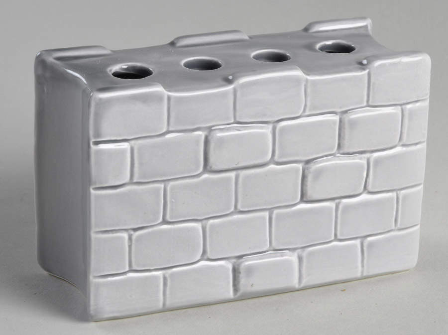 FIT251 Toothbrush Holder by Fitz & Floyd-1
