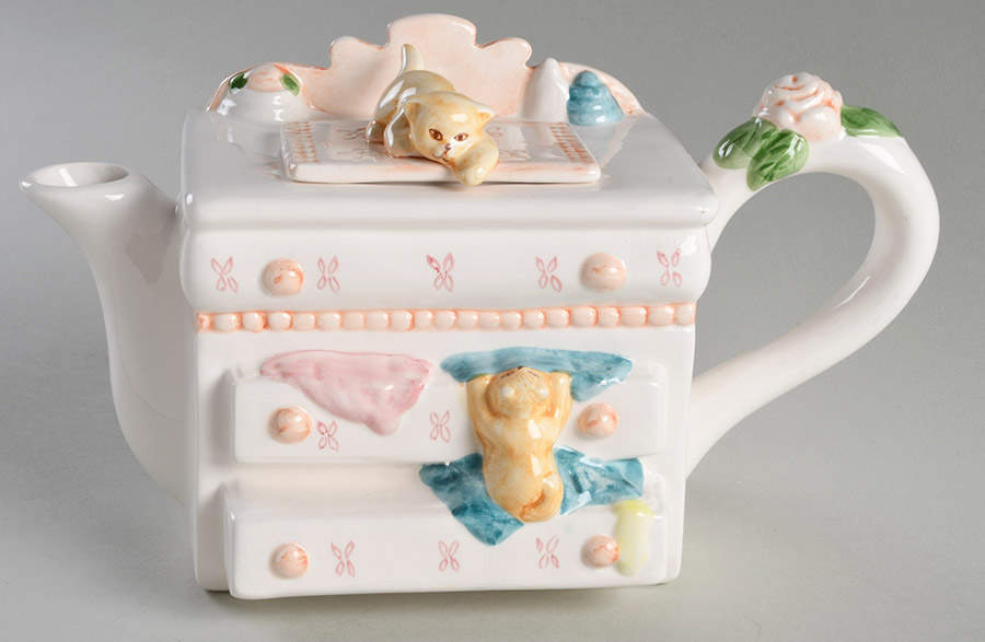 FIT291 Teapot & Lid by Fitz & Floyd-1