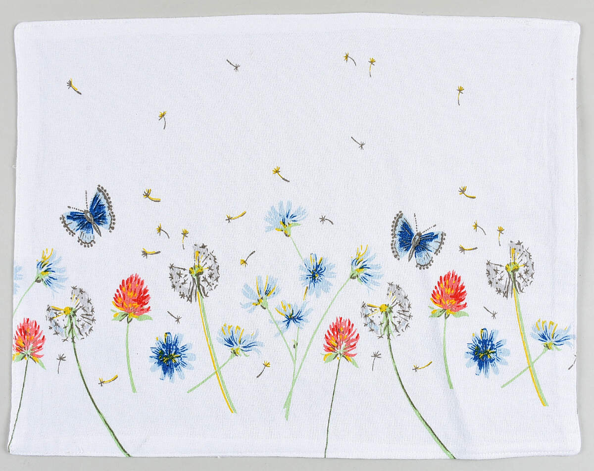 Fiesta Breezy Floral Cloth Placemat by Fiesta Tableware Company-1