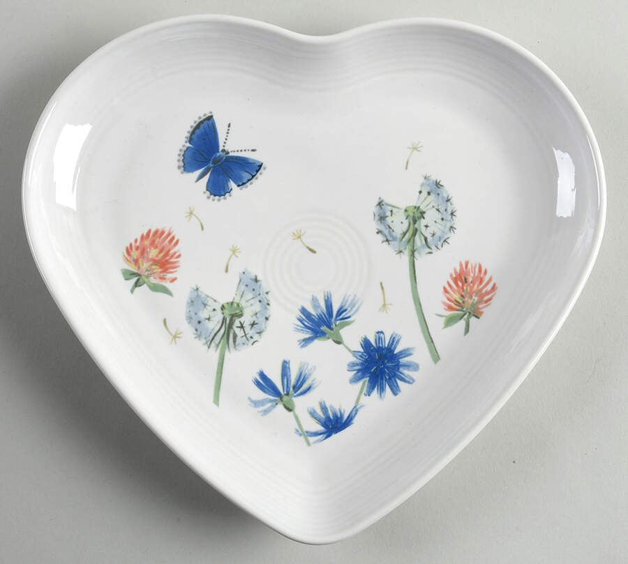 Fiesta Breezy Floral 9" Heart Plate by Fiesta Tableware Company-1
