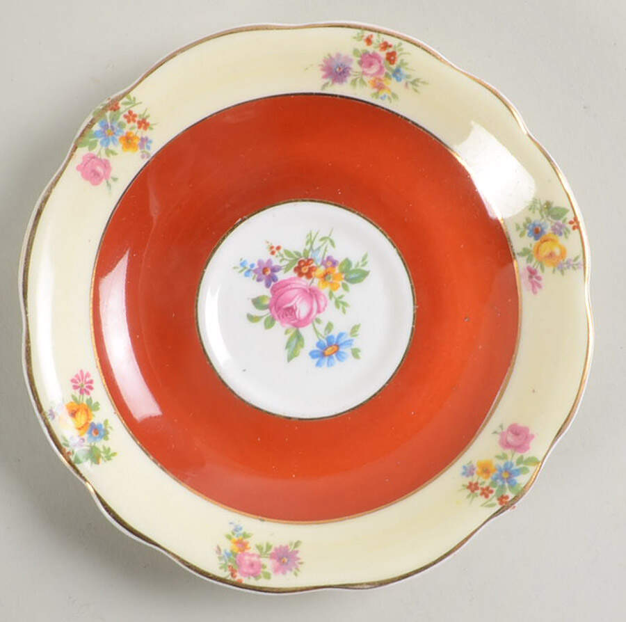V2668 Saucer by Foley-1