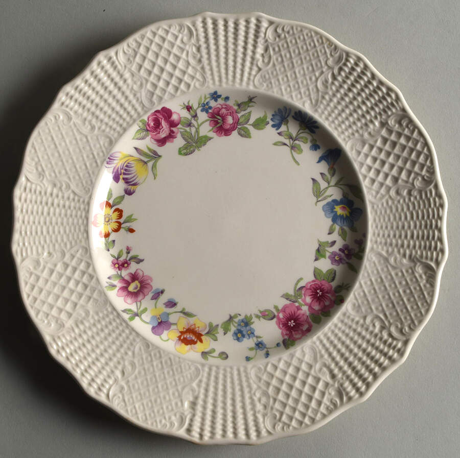 FON152 Luncheon Plate by Fondeville-1