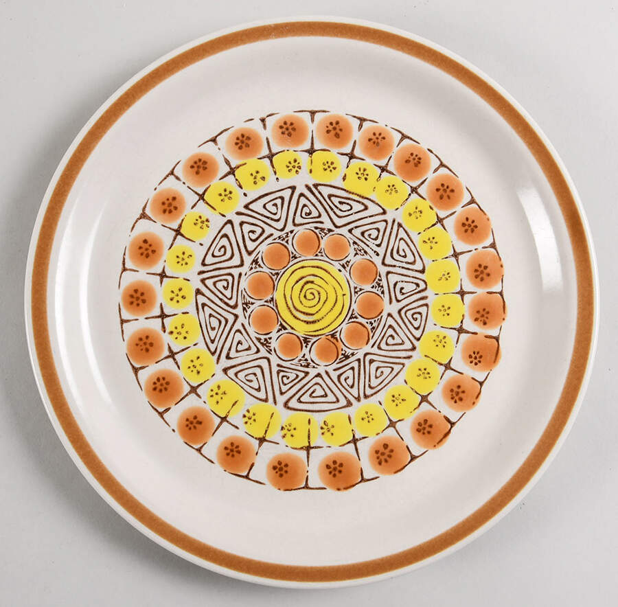 Maya Dinner Plate by Fuji-1