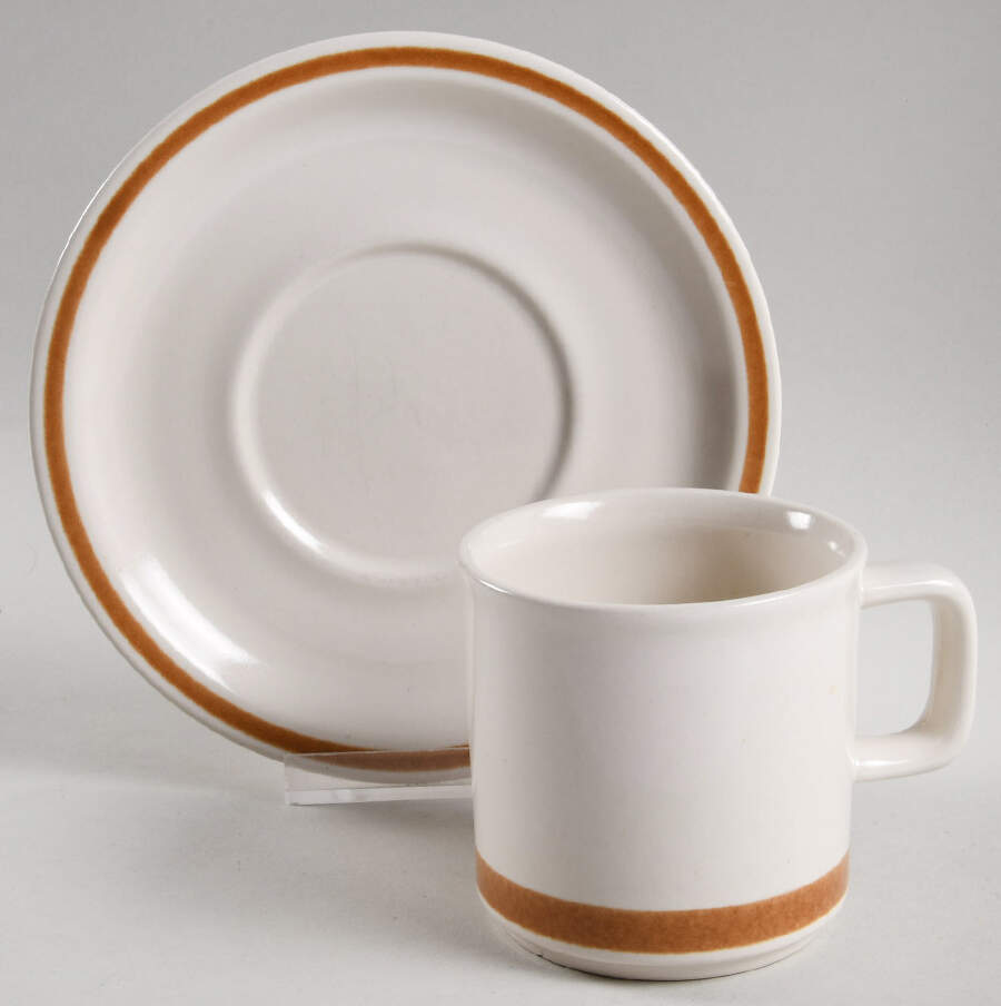 Maya Flat Cup & Saucer Set by Fuji-1