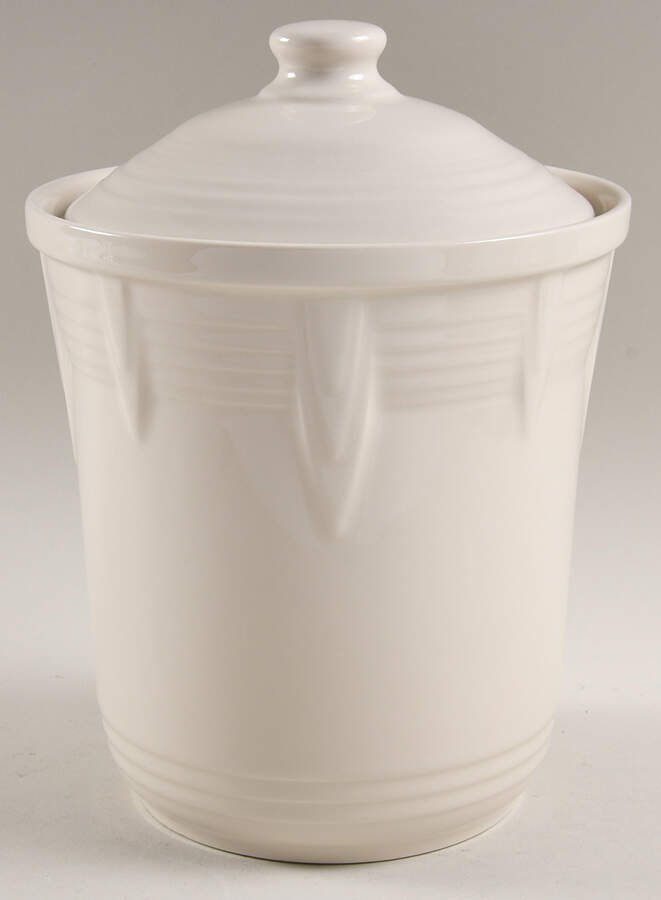 Fiesta Linen (Intro 2025) Medium Canister & Lid by Fiesta Tableware Company-1